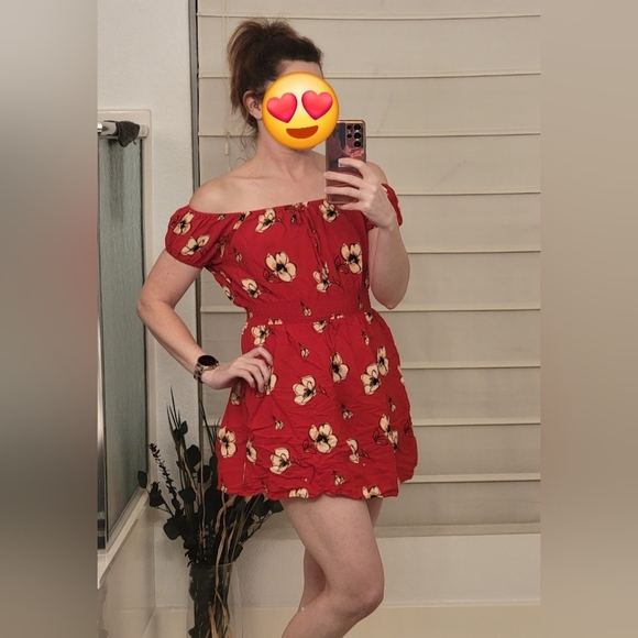 Forever 21 Off the Shoulder Summer Dress☀️🌻 - Picture 2 of 2